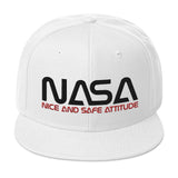 Snapback de actitud agradable y segura de la NASA