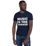 La música es la respuesta camiseta unisex de manga corta